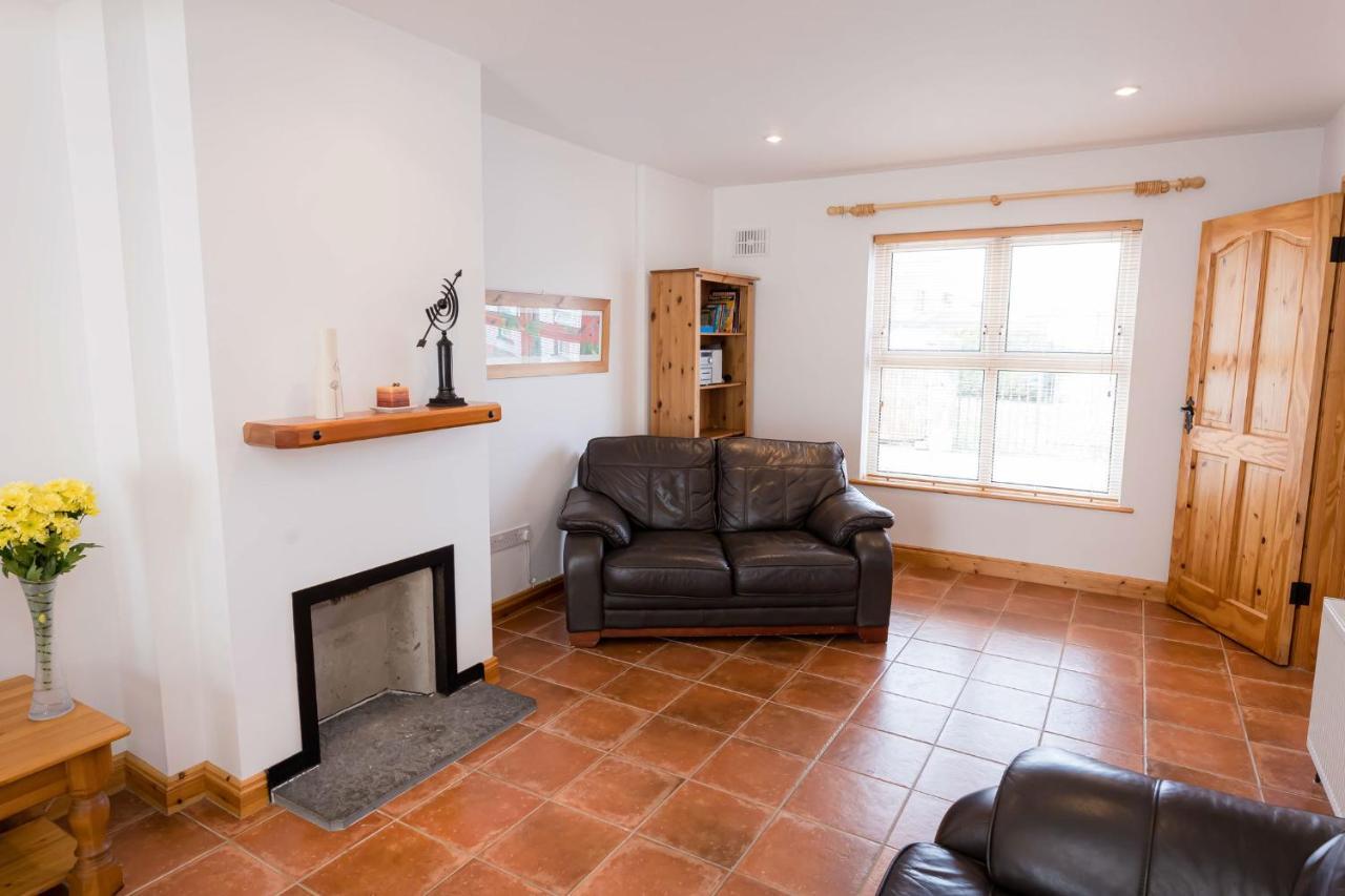 Kilkee Townhouse By Trident Holiday Homes 외부 사진