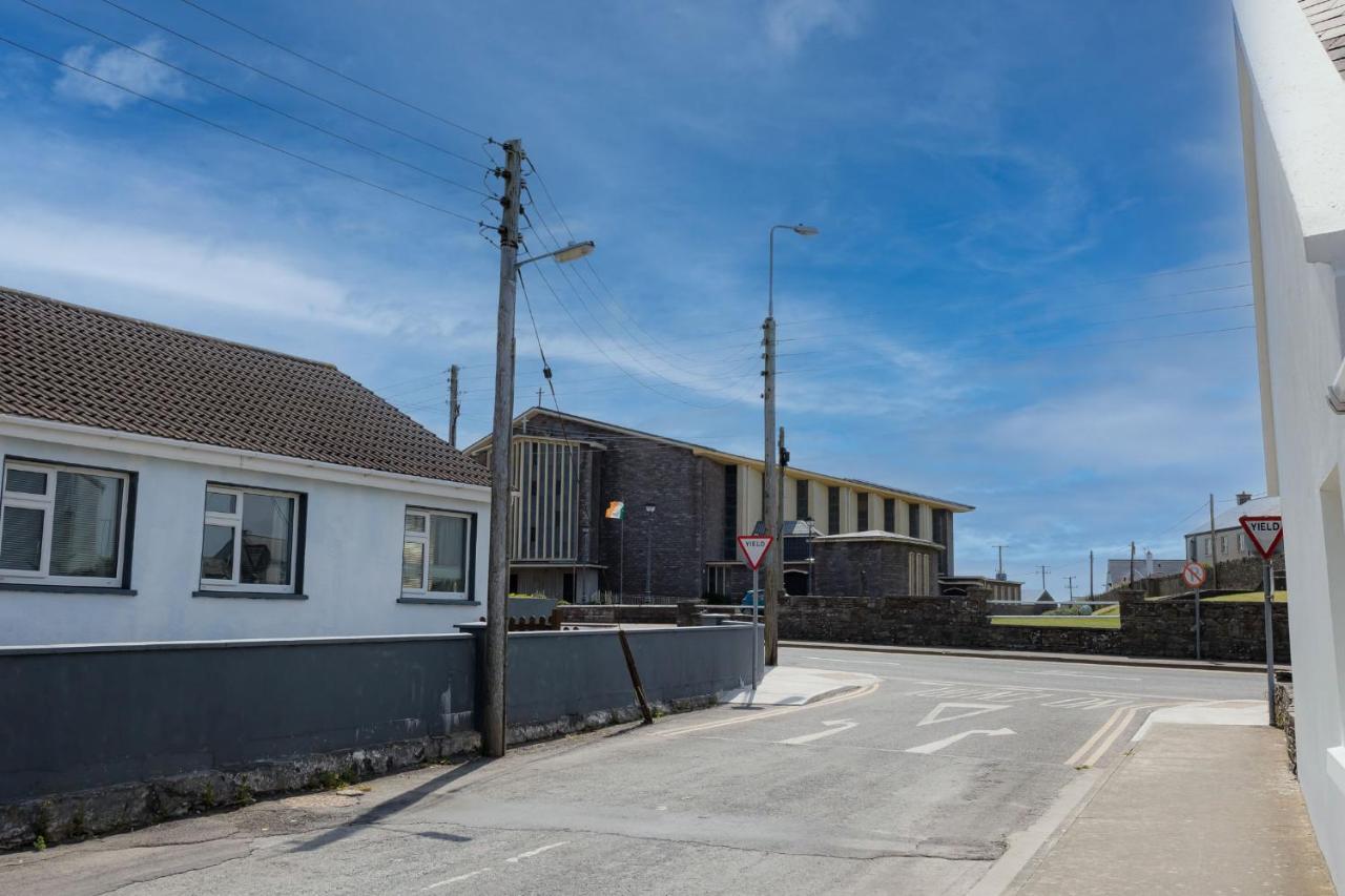 Kilkee Townhouse By Trident Holiday Homes 외부 사진