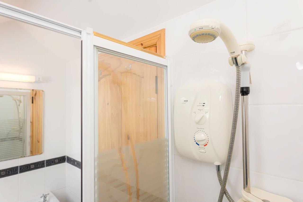 Kilkee Townhouse By Trident Holiday Homes 외부 사진